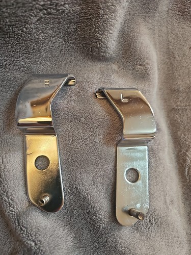 Coppia staffe rigide cromate