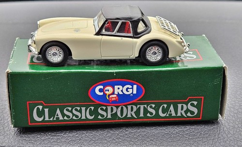 Corgi classic sports cars - cars, mga